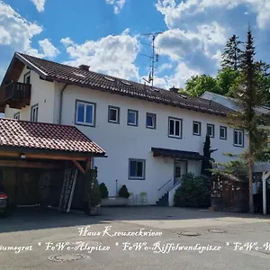 Haus Kreuzeckwiese - Self Catering جارمش بارتنكيرشن